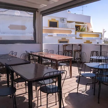 Oceanoasis Hostel *